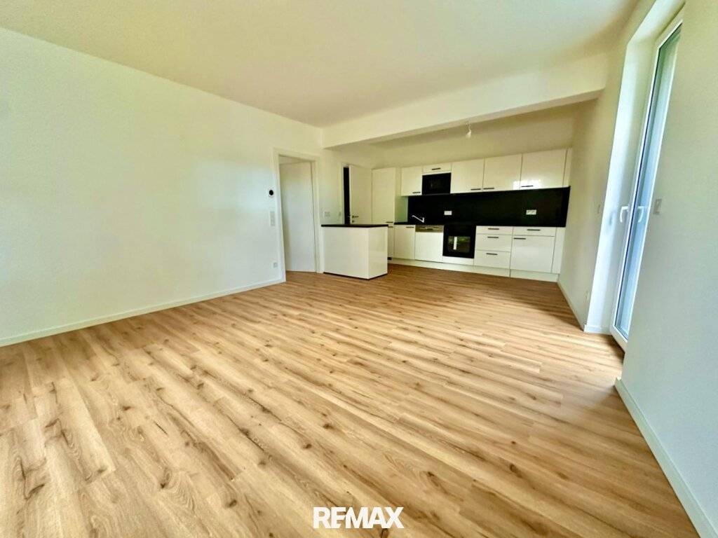 ANLAGEOBJEKT! Top 5! Wunderschöne zentrumsnahe 4-Zimmer Wohnung mit Balkon - vermietet!