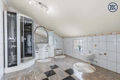 8-Zimmer-Gewerbeimmobilie kaufen in Hollabrunn – 307,35 m² – Bild 23 von 48