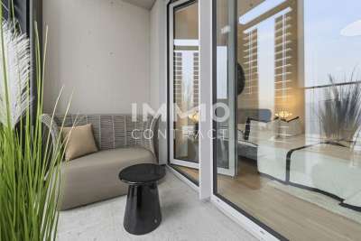 City-Studio im DC Tower 2 mit 10 m² Loggia und Fernblick – Bild 2