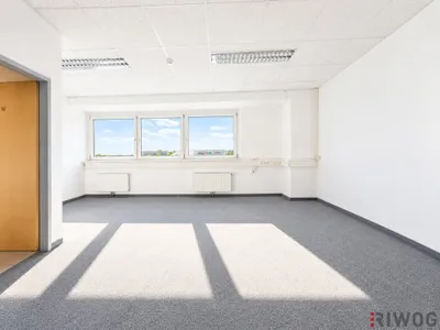 2-Zimmer-Gewerbeimmobilie mieten in Mödling – 56 m², € 702 – Bild 3 von 4