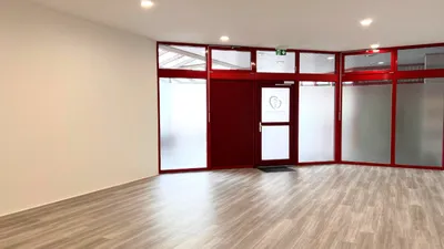 Gewerbeimmobilie mieten in Vöcklabruck – 170 m², € 2.125 – Bild 4 von 7