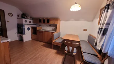 8-Zimmer-Haus kaufen in Krems Land – 265 m², € 280.000 – Bild 9 von 28