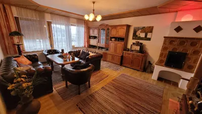 8-Zimmer-Haus kaufen in Krems Land – 265 m², € 280.000 – Bild 2 von 28