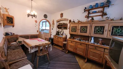 8-Zimmer-Haus kaufen in Krems Land – 265 m², € 280.000 – Bild 5 von 28