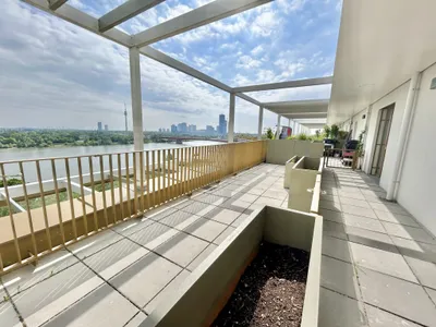 ab 01.07.2026 verfügbar! Lichtdurchflute 2 Zimmer Wohnung mit zwei Terrassen – Bild 3