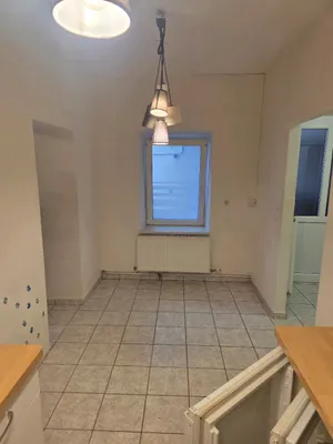 3-Zimmer-Wohnung mieten in Neunkirchen – 65 m², € 440 – Bild 3 von 10