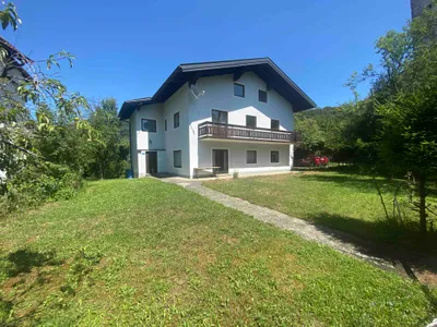 12-Zimmer-Gewerbeimmobilie kaufen in Hallein – 215 m², € 1.400.000
