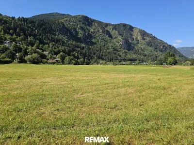 Grundstück kaufen in Spittal an der Drau – 4 949 m², € 1.350.000 – Bild 6 von 8