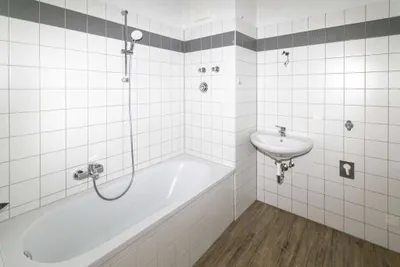 3-Zimmer-Wohnung mieten in Bruck an der Leitha – 90,25 m², € 1.065 – Bild 11 von 18