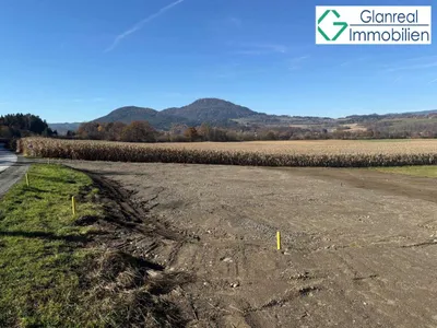 Grundstück kaufen in Klagenfurt Land – 692 m², € 100.340 – Bild 1 von 6