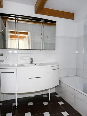 2-Zimmer-Wohnung kaufen in Gmunden – 94,49 m², € 299.000 – Bild 8 von 11