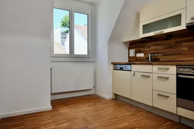Innenstadtwohnung im Dachgeschoss – Bild 3