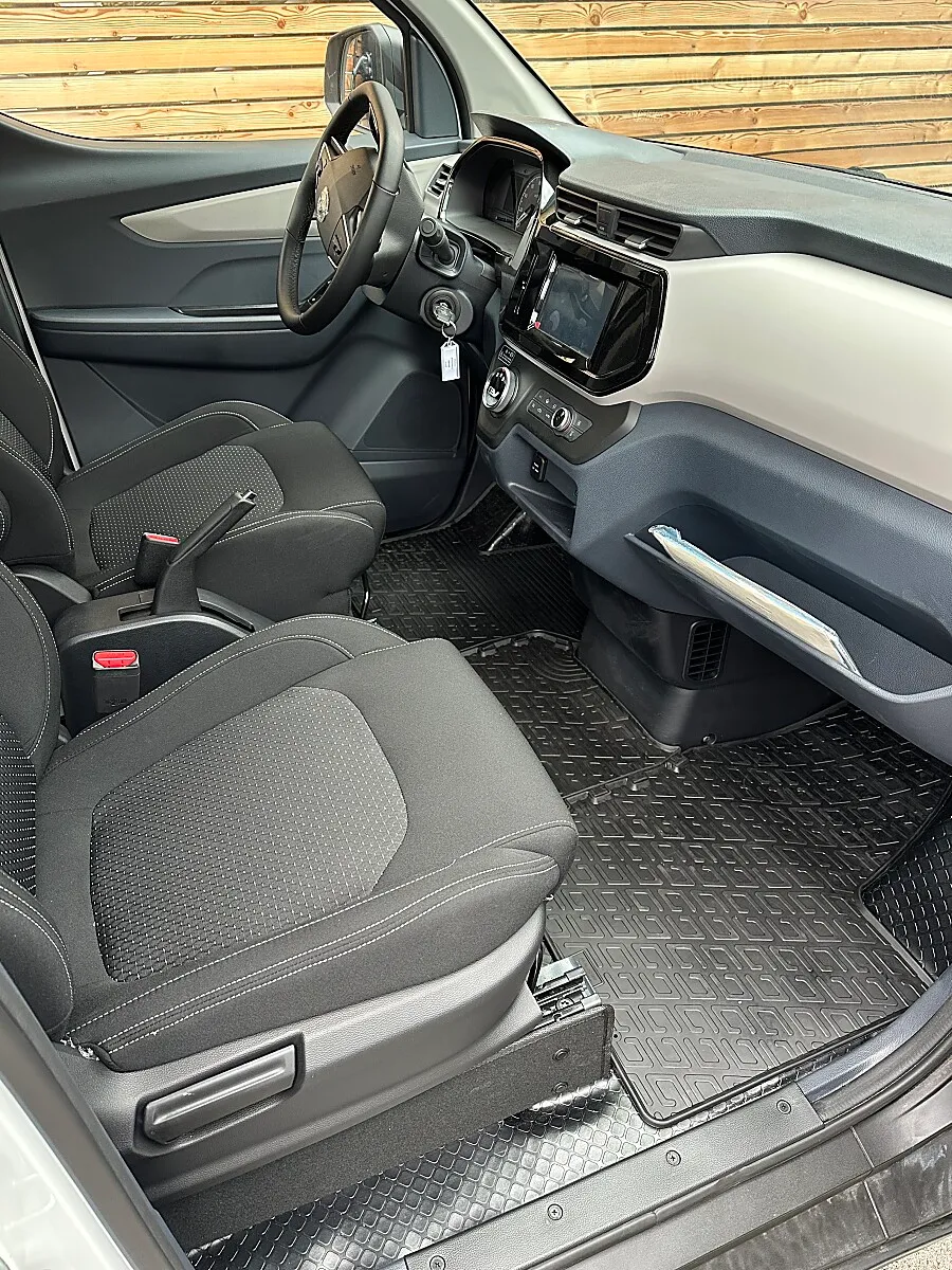 Maxus eDELIVER 3 50kWh L2 Pritsche Netto €21.000,- Transporter / Kastenwagen – Bild 7