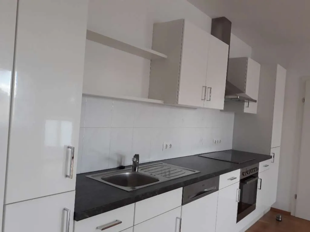 Niveauvolle, hochwertige, zentrale Stadtwohnung mit Top-Ausstattung - Ansicht 2