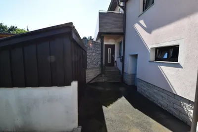 10-Zimmer-Haus kaufen in Urfahr-Umgebung – 280 m², € 638.000 – Bild 14 von 35