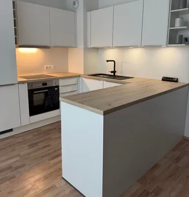 4-Zimmer-Wohnung mieten in Wiener Neustadt – 93 m², € 1.100 – Bild 2 von 3