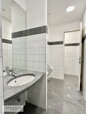 5-Zimmer-Gewerbeimmobilie mieten in Wien – 333 m², € 6.090 – Bild 9 von 12