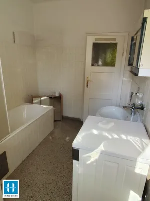2-Zimmer-Wohnung mieten in Linz – 65 m², € 834 – Bild 2 von 9
