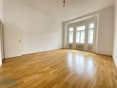 SCHÖNE ALTBAUWOHNUNG BEIM PALAIS LIECHTENSTEIN
