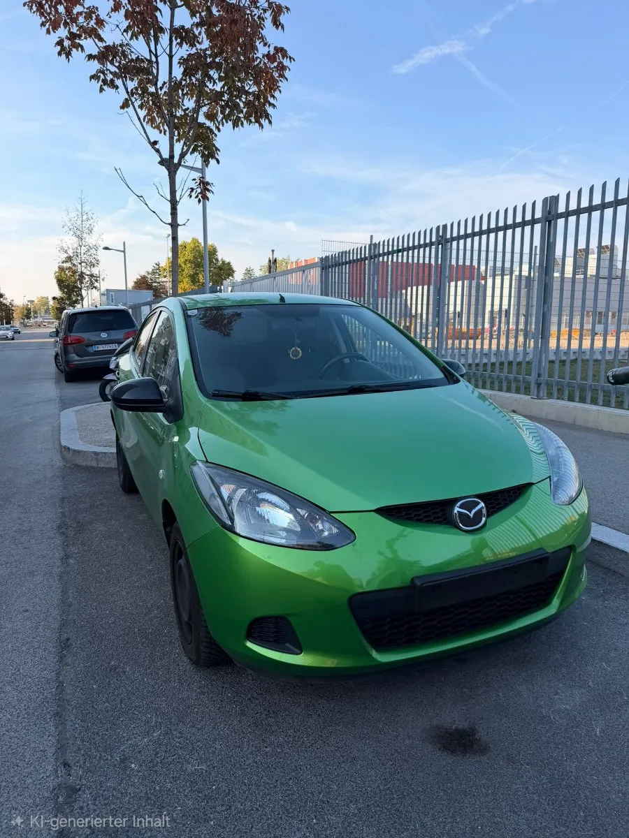 Mazda Mazda2