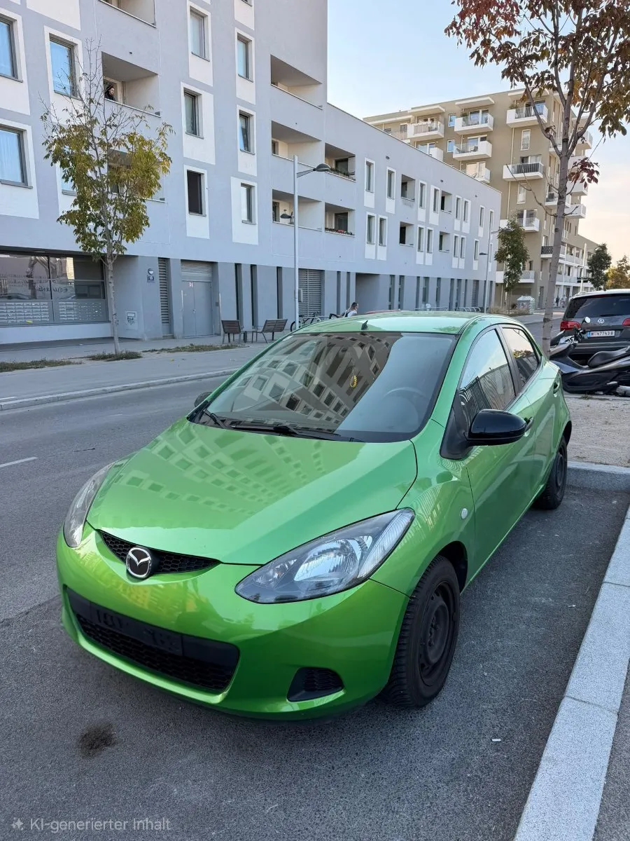 Mazda Mazda2 2008 photo 2