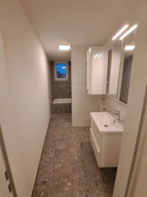 2-Zimmer-Wohnung mieten in Innsbruck-Land – 48 m², € 936 – Bild 8 von 12