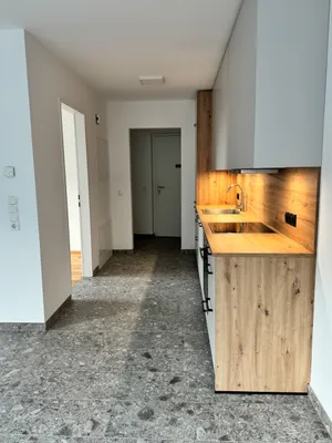 2-Zimmer-Wohnung mieten in Innsbruck-Land – 48 m², € 936 – Bild 2 von 12