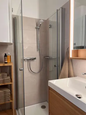 1-Zimmer-Wohnung mieten in Gmunden – 13 m², € 650 – Bild 2 von 9