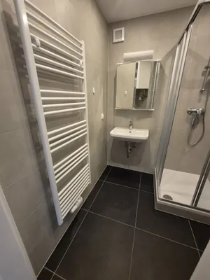2-Zimmer-Gewerbeimmobilie kaufen in Wien – 54,65 m², € 264.000 – Bild 11 von 21