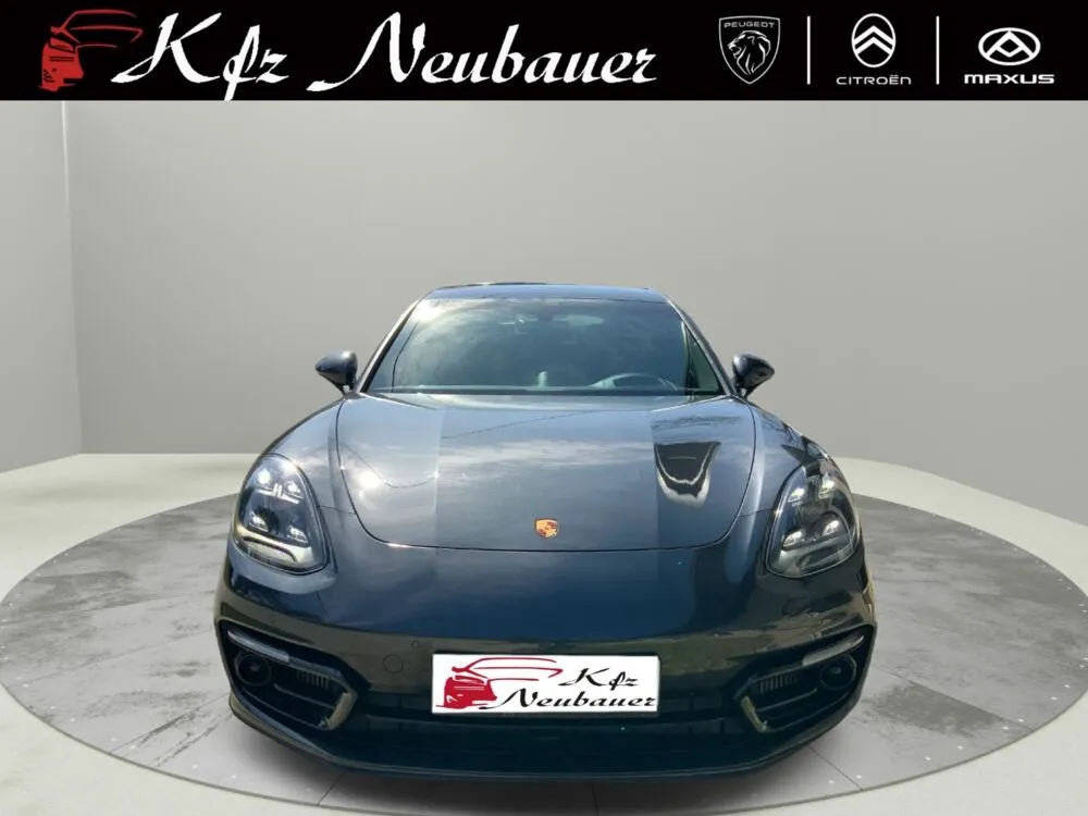 Porsche Panamera 4 E-Hybrid – Bild 2