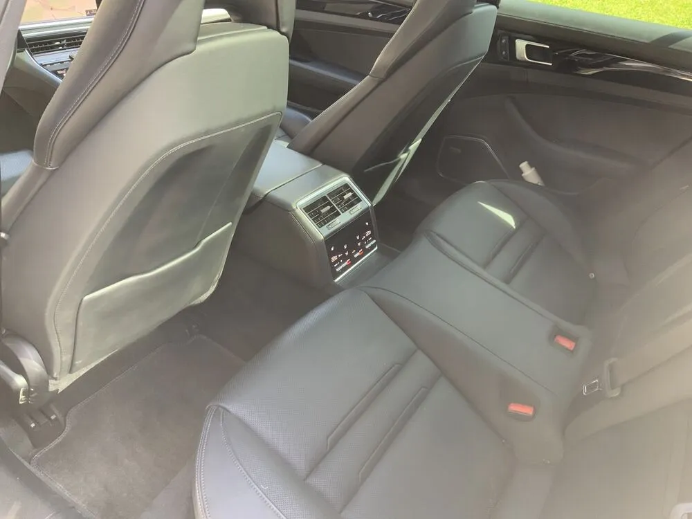Porsche Panamera 4 E-Hybrid – Bild 10