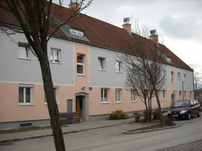 3-Zimmer-Wohnung mieten in Tulln – 52 m², € 384 – Bild 1 von 4