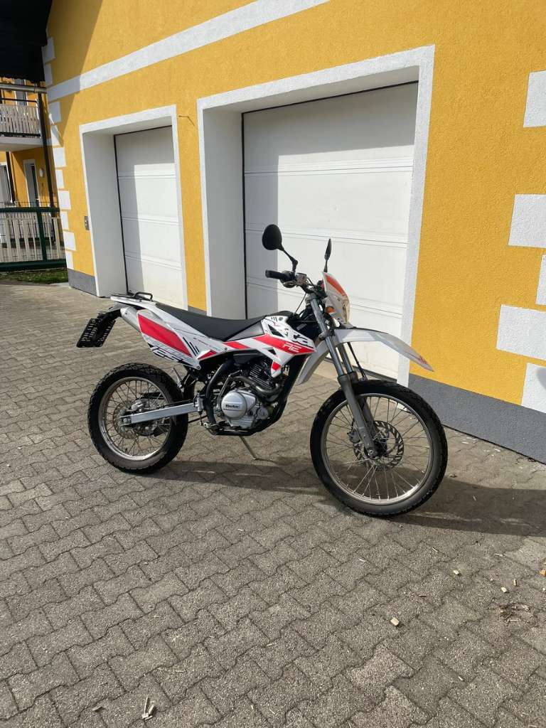 Beta RR 125cc  4T AC Enduro