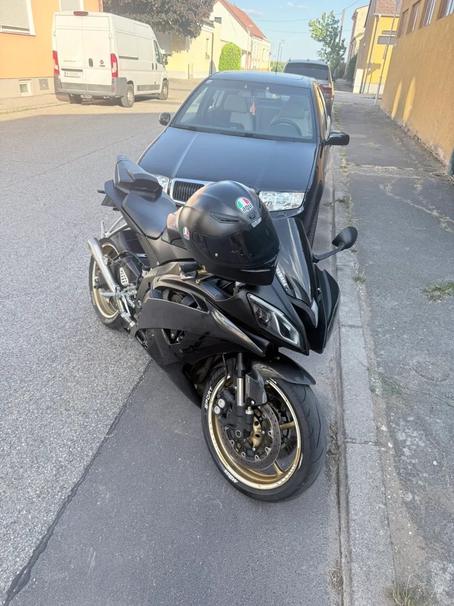 Yamaha YZF