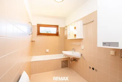 4-Zimmer-Wohnung kaufen in Hallein – 90 m², € 219.000 – Bild 15 von 19