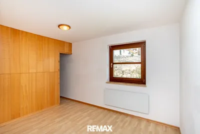 4-Zimmer-Wohnung kaufen in Hallein – 90 m², € 219.000 – Bild 10 von 19