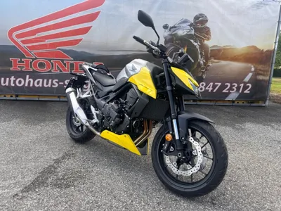Honda CB 750 Hornet E-CLUTCH