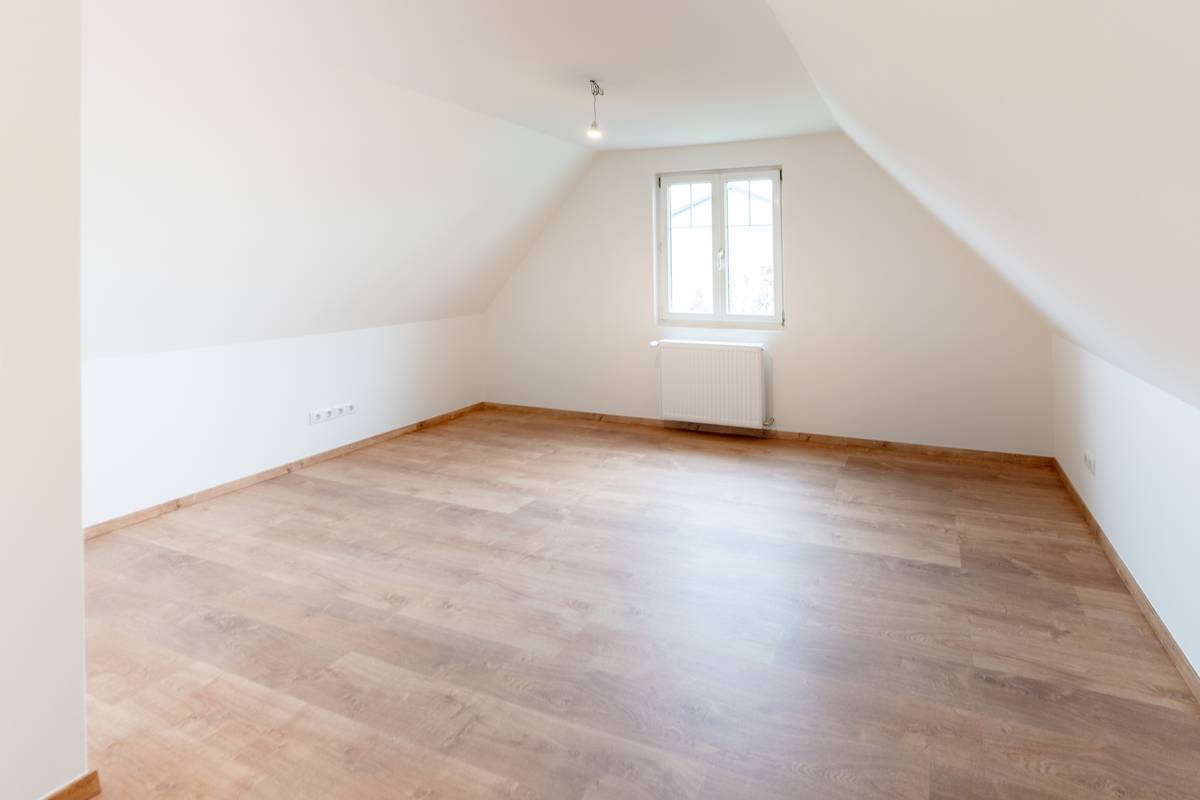 GARTENWOHNUNG IN GRALLA ZU VERKAUFEN! 120 m² Wohnfläche! – pohled 3