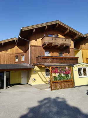 2-Zimmer-Wohnung mieten in Zell am See – 51 m², € 795 – Bild 1 von 11