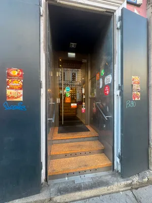 7-Zimmer-Gewerbeimmobilie mieten in Graz – 125 m², € 1.526 – Bild 2 von 17