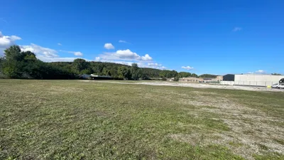Immobilie kaufen in Baden – 6 000 m², € 175 – Bild 2 von 10