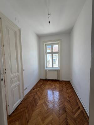 Helle, ruhige 2-Zimmer Wohnung – Bild 2
