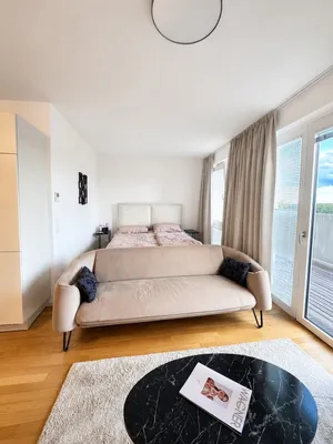 Vollmöblierte moderne Studio-Wohnung mit Balkon, Fitness & Sauna - ab 01.08.2026 – Bild 2