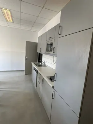 6-Zimmer-Immobilie mieten in Mödling – 1 486 m², € 15.959 – Bild 7 von 11