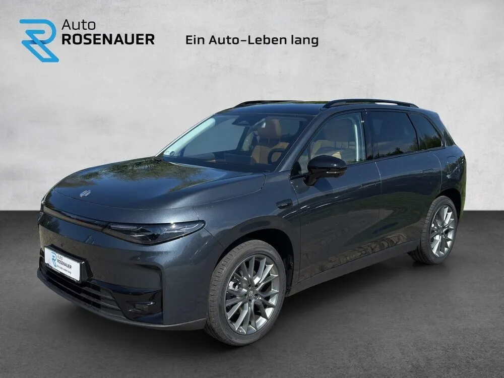 Leapmotor C10