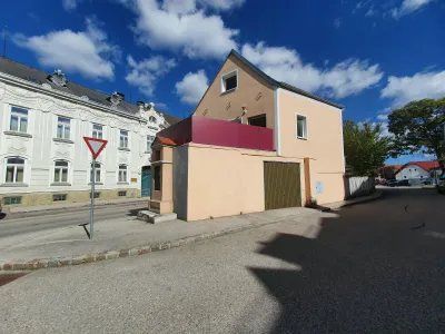 Immobilie kaufen in Neunkirchen – 351 m², € 549.000 – Bild 7 von 17
