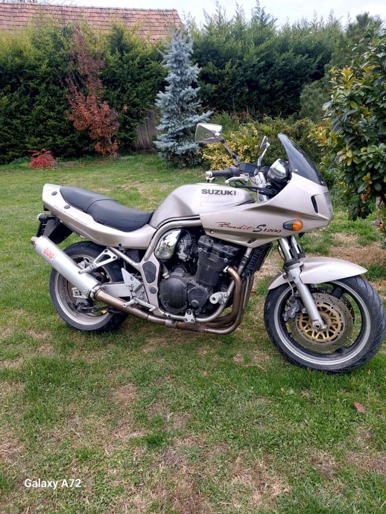 Suzuki Bandit Tourer