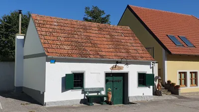Immobilie kaufen in Krems Land – 673 m², € 75.000 – Bild 1 von 34