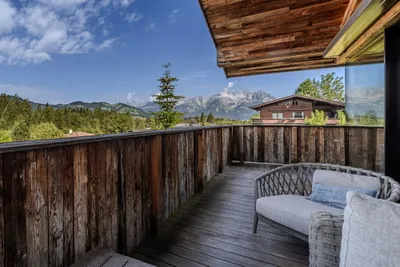 7-Zimmer-Immobilie kaufen in Kitzbühel – 318 m², € 5.400.000 – Bild 4 von 7