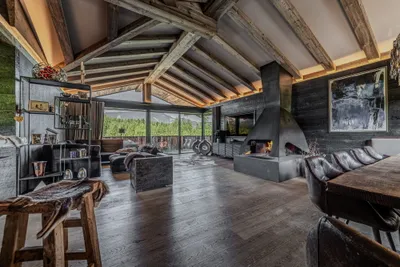 7-Zimmer-Immobilie kaufen in Kitzbühel – 318 m², € 5.400.000 – Bild 3 von 7